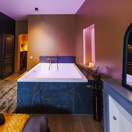 Dreamy - Evasion, Balneo & Cinema Prive Apartment *