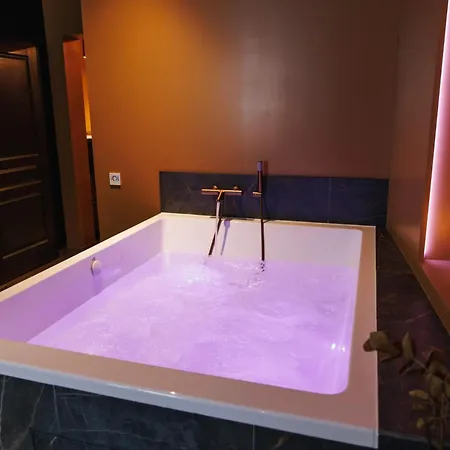 Appartement Dreamy - Evasion, Balneo & Cinema Prive *