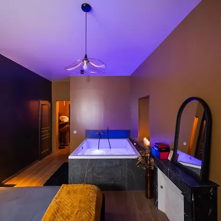 Appartement Dreamy - Evasion, Balneo & Cinema Prive Angers