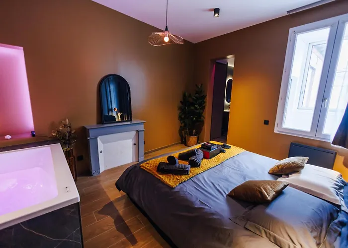 Dreamy - Evasion, Balneo & Cinema Prive Apartament Angers