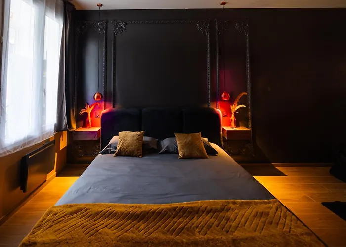 Apartament Dreamy - Evasion, Balneo & Cinema Prive Angers